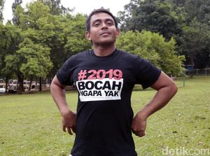 Pose Kocak Zaky Zimah, Gaya Apa sih Nih?