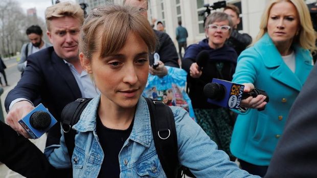 Emma Watson Pernah Diajak Gabung Klub Perdagangan Seks