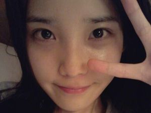 Tetap Cantik! Begini Wajah Asli 10 Idol K-pop Tanpa Makeup Tetap Cantik! Begini Wajah Asli 10 Idol K-pop Tanpa Makeup