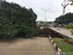 Jalan Lingkar Selatan Cilegon Ambrol Jalan Lingkar Selatan Cilegon Ambrol