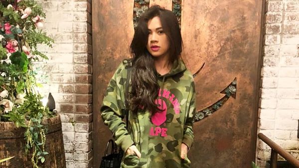 Gaya Adinda Bakrie yang Dijuluki Crazy Rich LA oleh Majalah Fashion AS