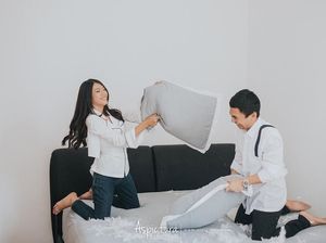 Prewedding Raditya Dika-Anissa, Perang Bantal hingga Bikin Kue Prewedding Raditya Dika-Anissa, Perang Bantal hingga Bikin Kue