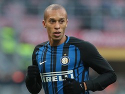 Miranda Masih Ingin Bertahan di Inter, tapi...