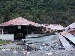 Sekolah yang Dibakar KKB di Mimika Mulai Dibangun