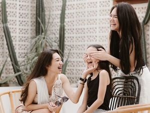 Cantik dan Bugar! Potret Olahraga Anak-anak Sarita Abdul Mukti Cantik dan Bugar! Potret Olahraga Anak-anak Sarita Abdul Mukti