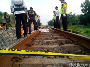 Hendak Menyeberang, Kasiah Tewas Tertabrak Kereta di Tanjung Priok