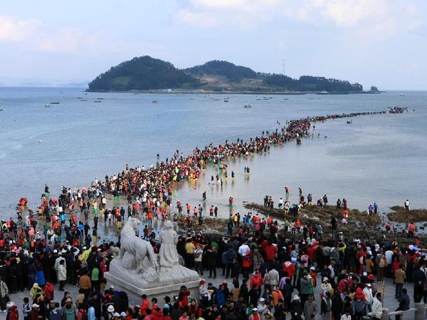 Foto: Laut Belah dan Taman Surga di Korea Selatan