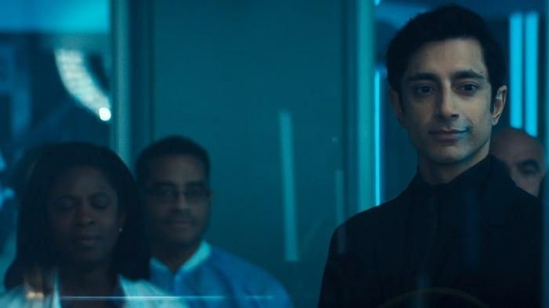 Carlton Drake Memburu Eddie Brock dalam TV Spot Perdana Venom Carlton Drake Memburu Eddie Brock dalam TV Spot Perdana Venom