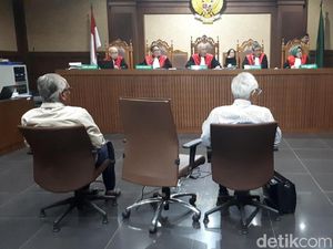 Dokter RS: Tak Lazim Novanto Kecelakaan Diperiksa Ahli Jantung