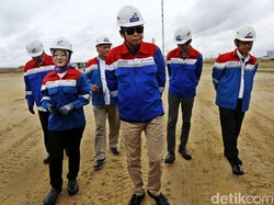 Jonan Umumkan Pemenang Lelang 4 Blok Migas