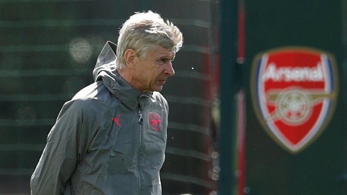 Wenger Ingin Melatih Klub Top Eropa