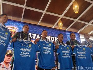 Pesan Sportivitas Kapolda Jabar dan Pangdam Siliwangi untuk Bobotoh