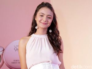 Kisah Puasa Amanda Rawles: Makan Donat di Toilet