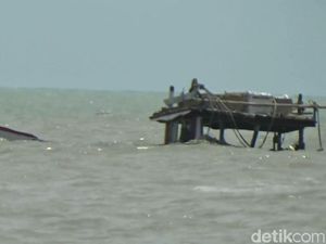 58 Kapal Hanyut Disapu Arus Deras di Pemalang, 2 Nelayan Hilang