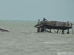 58 Kapal Hanyut Disapu Arus Deras di Pemalang, 2 Nelayan Hilang