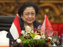 Kontroversi Gaji Megawati Lebih Tinggi dari Jokowi