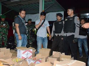 Polisi Sita Ribuan Botol Miras dalam Razia di Tangerang