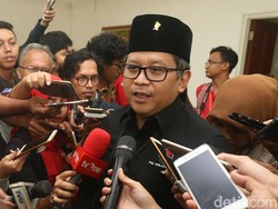 Elektabilitas Jokowi Tetap Tinggi, PDIP: Pemimpin Pembawa Harapan