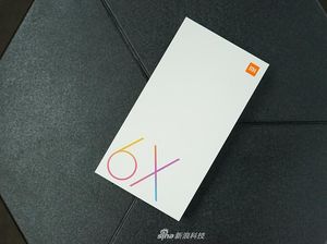 Penampakan Xiaomi Mi 6X yang Hadir Tanpa Jack Audio Penampakan Xiaomi Mi 6X yang Hadir Tanpa Jack Audio