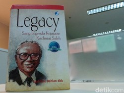 Kebijakan Rachmat Saleh: Stop Izin Baru Bank Asing