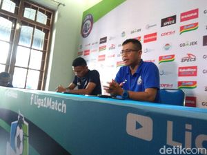Menjamu Persipura, Arema Dituntut Konsisten 90 Menit