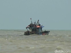 Kapal Dihantam Gelombang, Seorang Nelayan Hilang di Laut Pidie Jaya