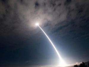 AS Uji Coba Rudal Balistik Antarbenua Minuteman III AS Uji Coba Rudal Balistik Antarbenua Minuteman III
