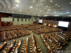 DPR Gelar Paripurna Bahas RAPBN 2019, 304 Wakil Rakyat Tak Hadir