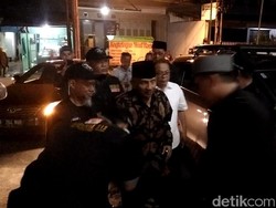 Amien Rais Kunjungi Sekretariat PA 212