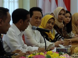 Jokowi Yakin Industri Fashion Muslim Indonesia Mendunia