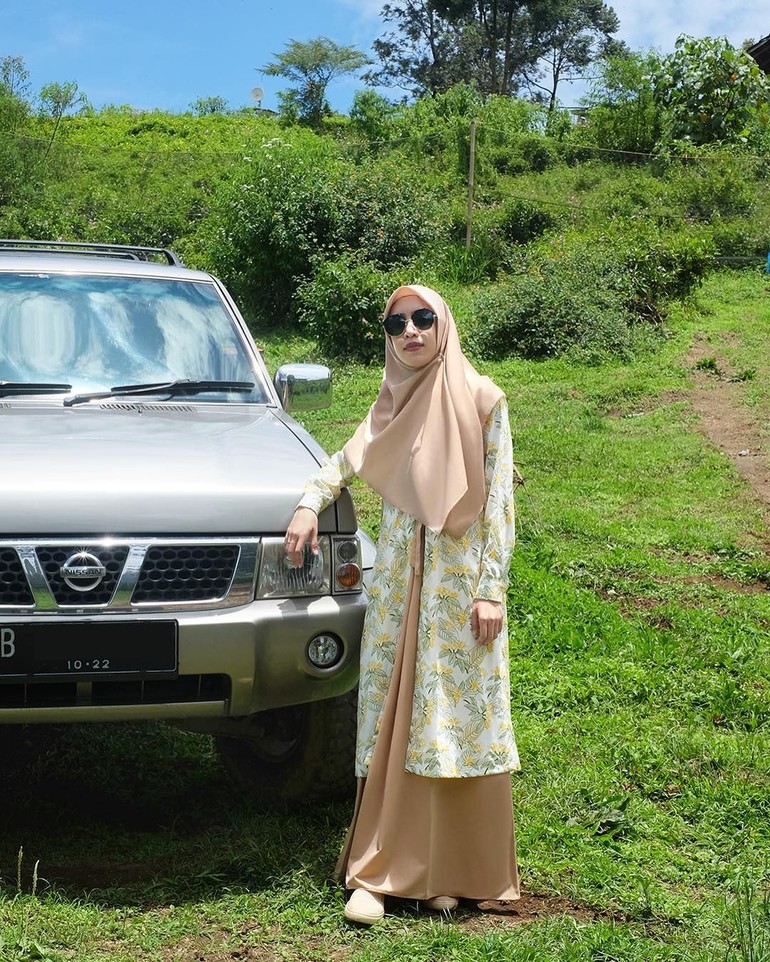 Model Baju Gamis Untuk Ke Pantai