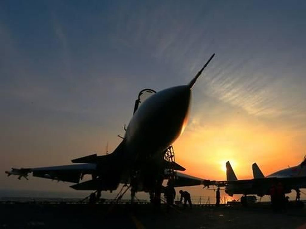Taipei Kerahkan Jet Tempur, Peringatkan Pesawat Tempur China