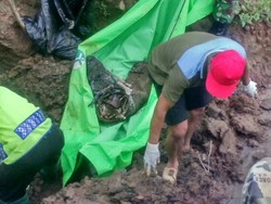 Dua Kerangka Korban Longsor di Ponorogo Ditemukan