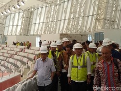 Sandiaga-JK Tinjau Sarana Asian Games di Velodrome