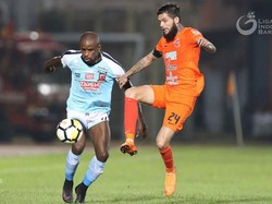 Penalti Borneo FC di Injury Time Batalkan Kemenangan Madura United