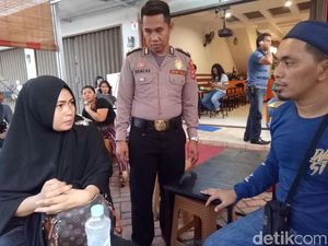 Sekali Tepuk Pundak, Yuli Gasak Motor hingga Cincin Emas
