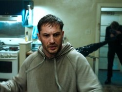 Venom Merangkul Kekurangan, Melihat Tak Cuma Hitam dan Putih