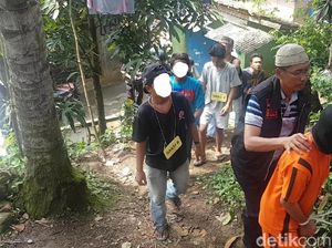 Polisi Cek Sebab Kematian Perempuan Korban Spiritus di Sukabumi Polisi Cek Sebab Kematian Perempuan Korban Spiritus di Sukabumi