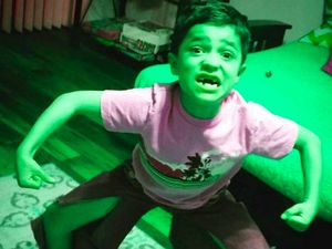 Aksi Kocak Anak-anak Saat Jadi Hulk