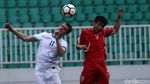 Uzbekistan Diimbangi 10 Pemain Korea Utara