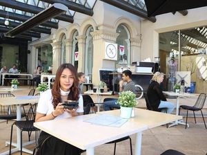 Ini 10 Bukti Masayu Anastasia Doyan Plesiran Sambil Makan Enak