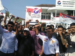 Tak Transparan Soal Dana, Kader Geruduk Kantor DPW Perindo DIY