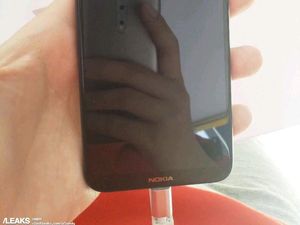Ini Tampilan Nokia X dengan Poni Seperti iPhone X