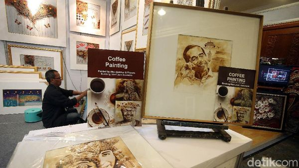 Keren, Lukisan Jokowi Ini Terbuat dari Ampas Kopi