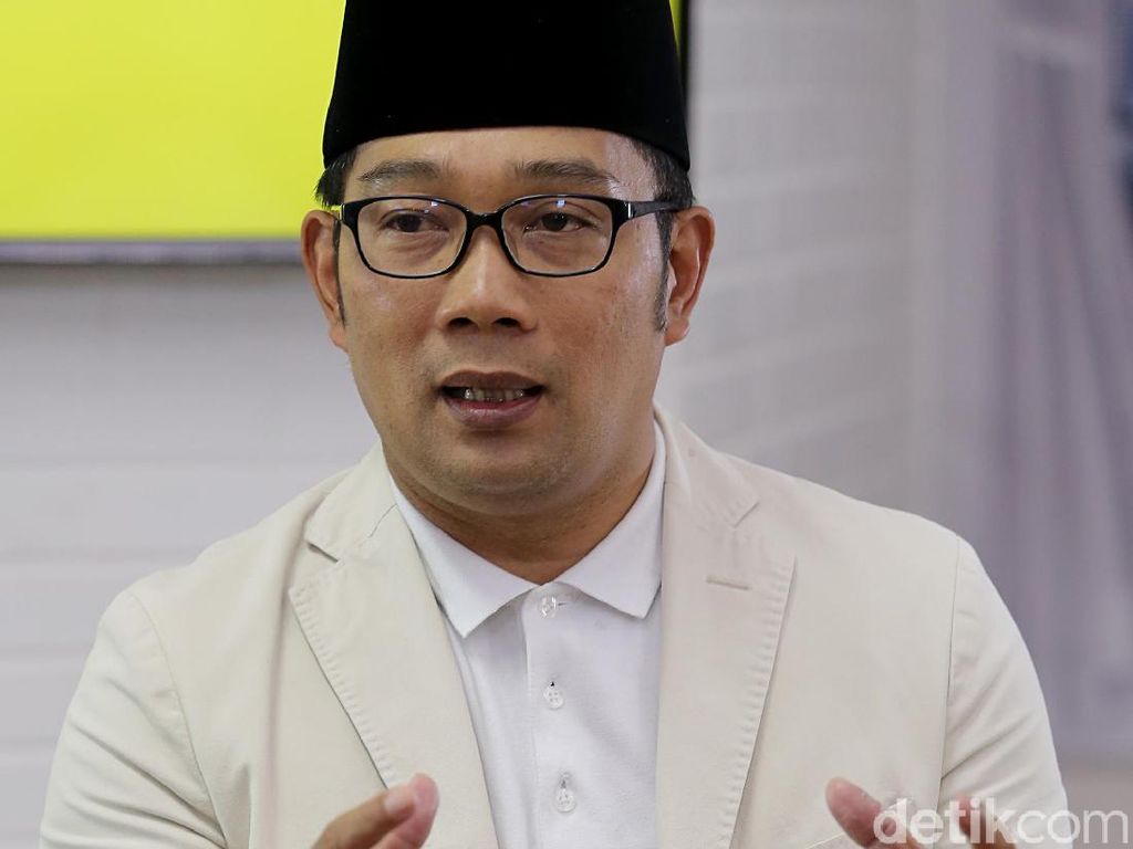 Bandara Kertajati Sepi, Kang Emil Genjot Penerbangan Umrah Bandara Kertajati Sepi, Kang Emil Genjot Penerbangan Umrah