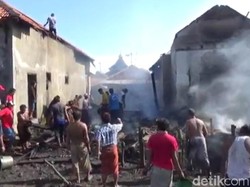 Lupa Matikan Tungku Pengasapan Ikan, 4 Rumah Ludes Terbakar