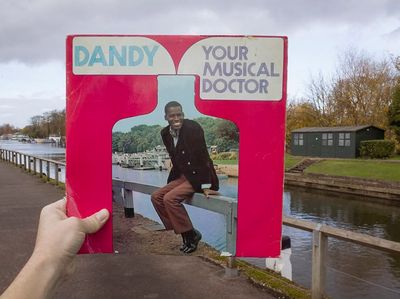 Demi Bob Marley, Fotografer Ini Habiskan 10 Tahun Keliling London!