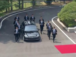 Tonton Cara Bodyguard Kawal Ketat Kim Jong-un di Korsel