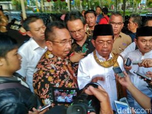 Mensos: Jangan Sampai Pilkada Rusak Silaturahmi Antar Warga Mensos: Jangan Sampai Pilkada Rusak Silaturahmi Antar Warga