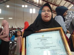 Kisah Mantan Penerima PKH yang Sukses Jadi Pengusaha Cilok Stun